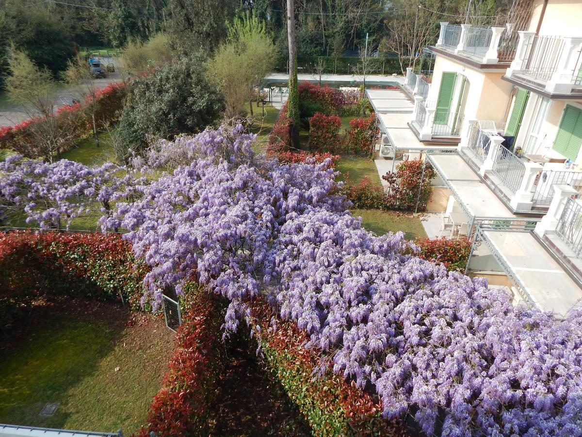 Апарт отель Rta La Pergola Марина-ди-Масса Экстерьер фото